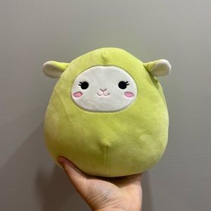 SQUISHMALLOW Addison 8”